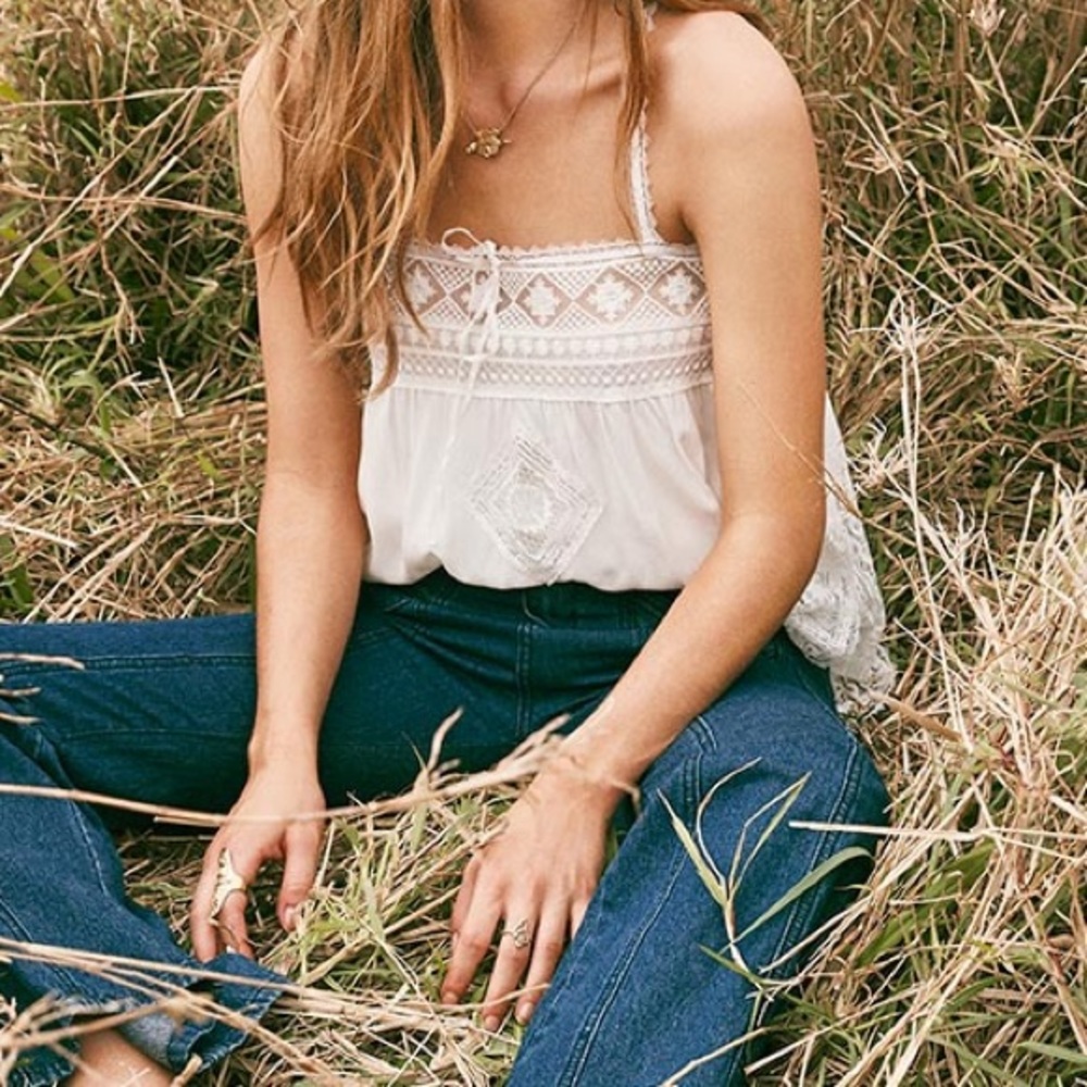 LN SPELL LOLITA LACE CAMI/TANK (AU L / US 8)